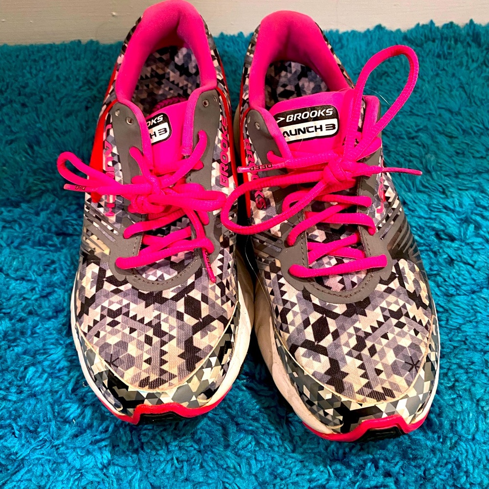 Brooks Launch 3 Women’s Running Shoes - 9